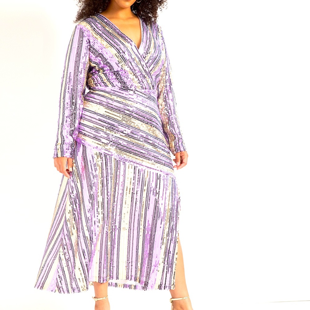 ELOQUII SEQUIN DRESS. STUNNING. EUC SZ 14
PLUS SIZE — “Fit for a #Queen”